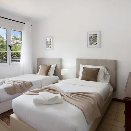 A Casa Do Tio Inacio * São Jorge